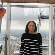 English tutor providing lessons to non-native speakers